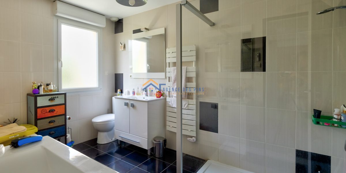 photo_201b4509841f491cefe009f0822bfde4