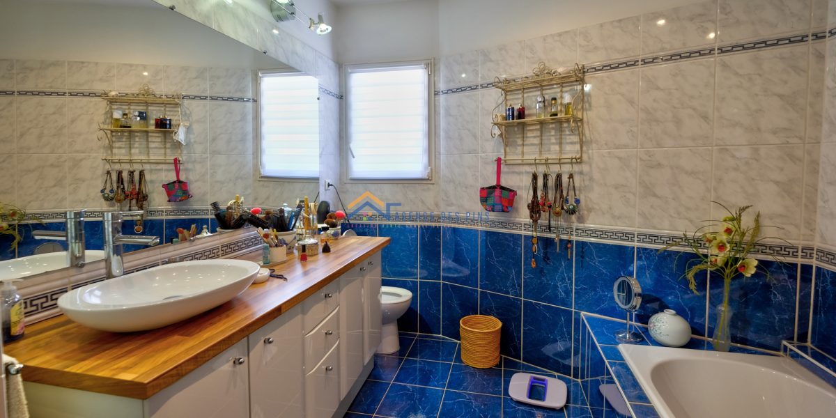 photo_28abedfe310ff68d90811f33e3cafcb1