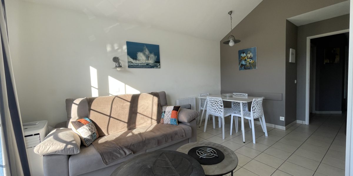 photo_3e01fe08c960f52d606dacf38b747fc8-1