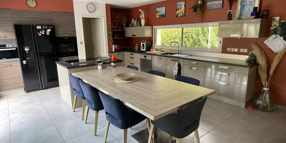 photo_67baad5e9563d8b2040731c89446123c