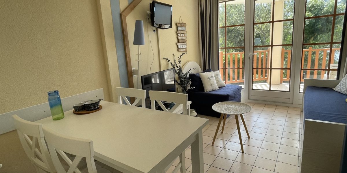 photo_765e33f6f49b50b90629c4ec7c697c61