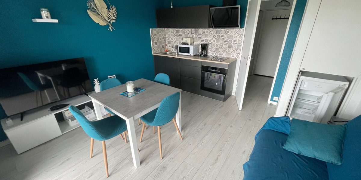 photo_77cd05a404e4a7366bcbfa78901fa0c8