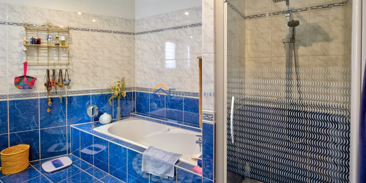 photo_b5dc679dfaacd692fc460ae7d01c9f88