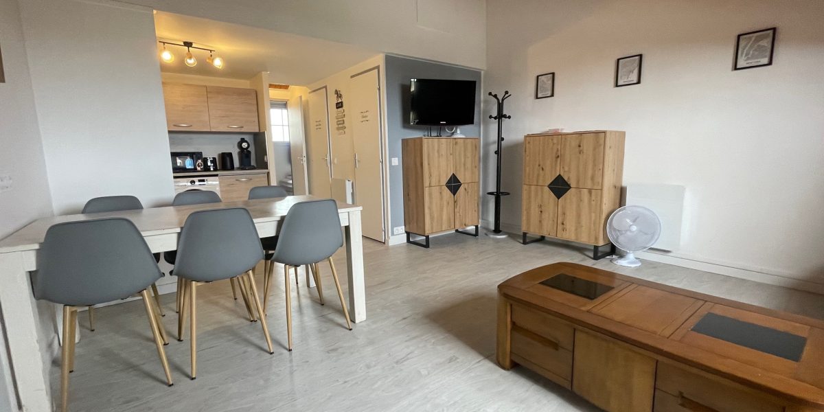 photo_b9d9d87cfafa4baa127b2c17378034d0-1