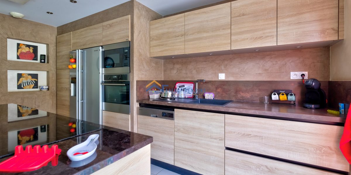 photo_d957a7934311b73d9f0f3990d122fd43